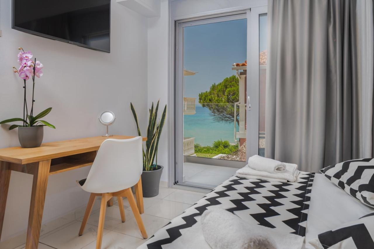 אמודי Sunrise Rent Rooms מראה חיצוני תמונה