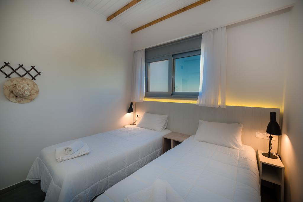 אמודי Sunrise Rent Rooms מראה חיצוני תמונה