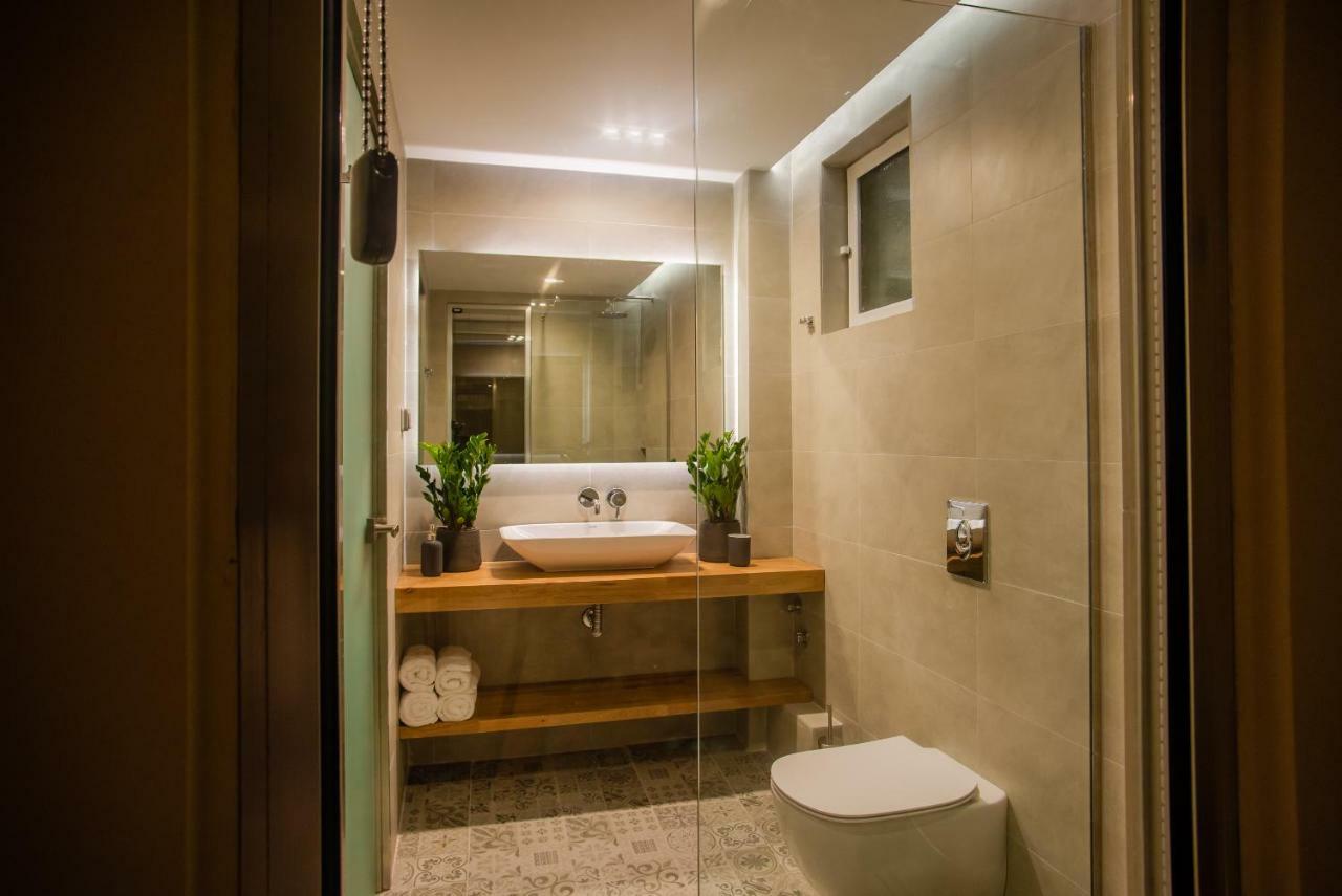 אמודי Sunrise Rent Rooms מראה חיצוני תמונה